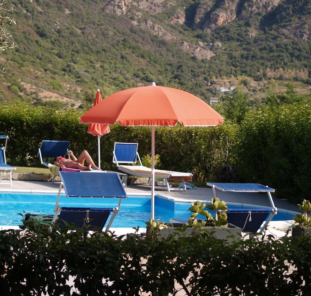 Natur Hotel Tanca Cardedu Luaran gambar