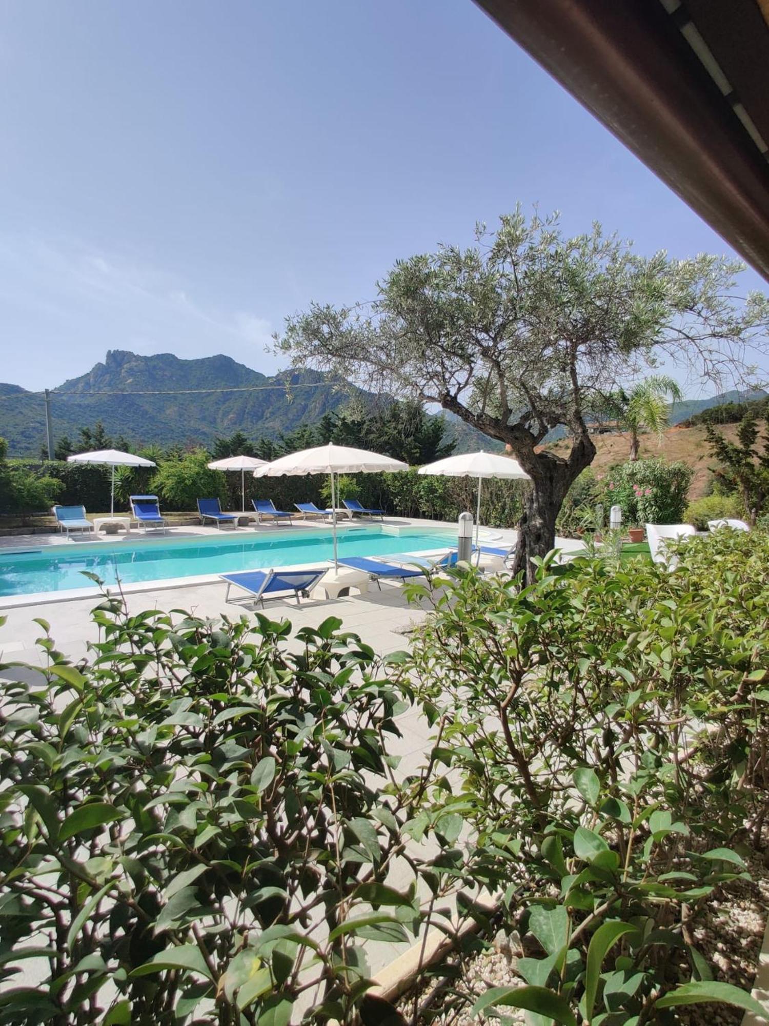 Natur Hotel Tanca Cardedu Luaran gambar
